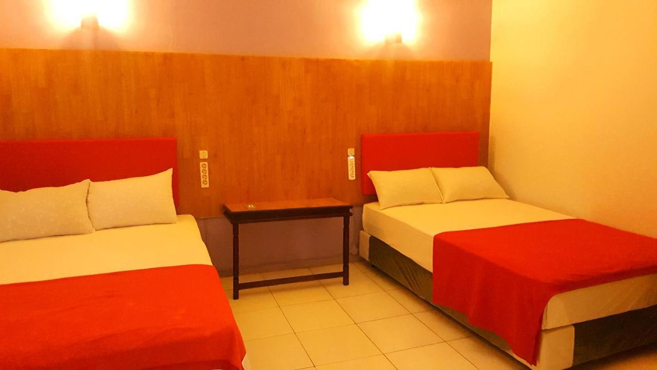 Hotel Segara Mandala Negara  Екстер'єр фото