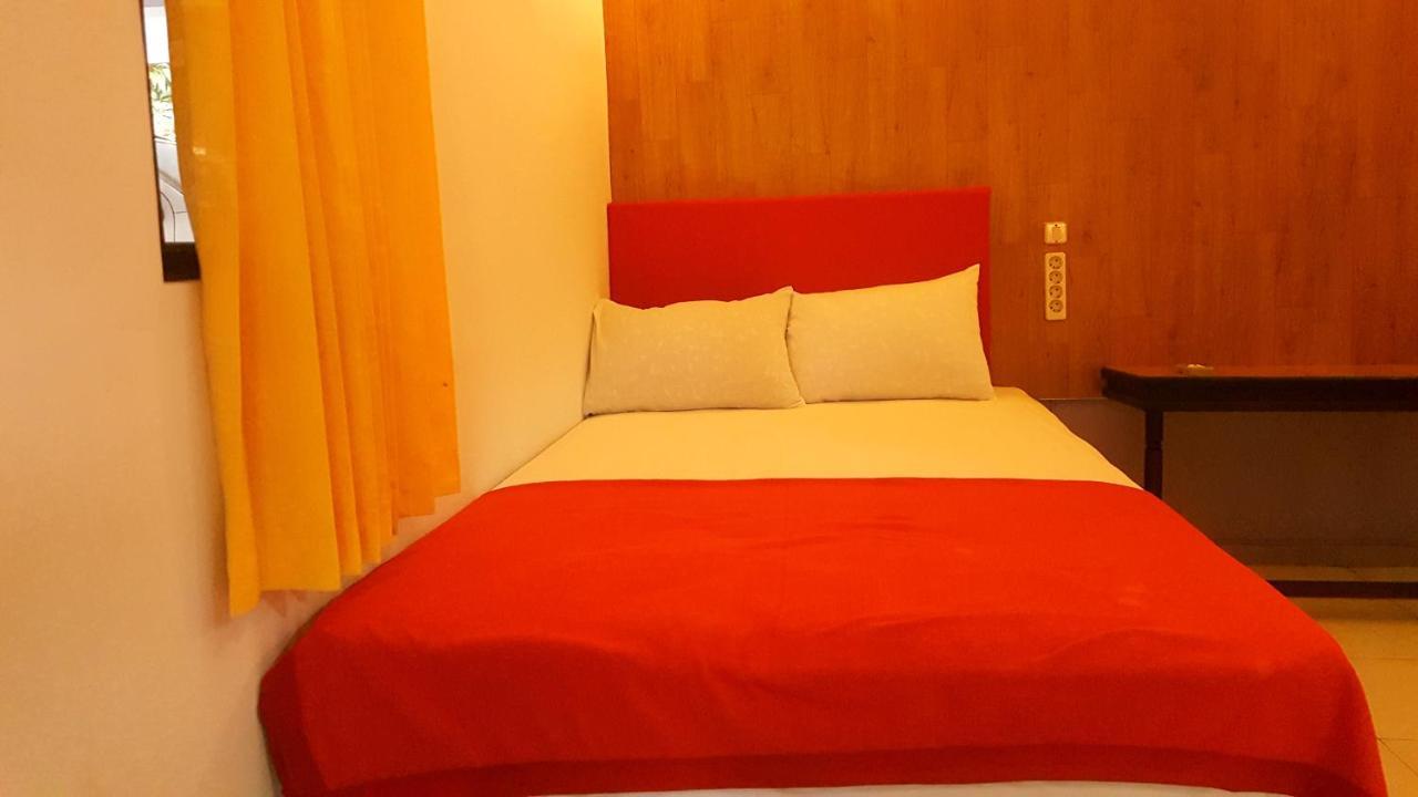 Hotel Segara Mandala Negara  Екстер'єр фото